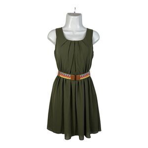 BCX Juniors' Belted Fit & Flare Dress Small Green Pleated Sleeveless Boho Party